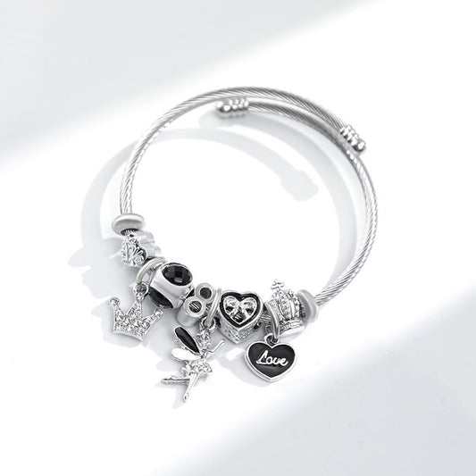 สร้อยข้อมือแฟชั่น ดีไซน์เรียวบาง พร้อมกล่องของขวัญ | Slim Fashion Bracelet with Gift Box