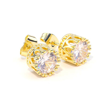ต่างหูเพชรมงกุฎทองคำ Crown Zircon Gold Earrings - angle view